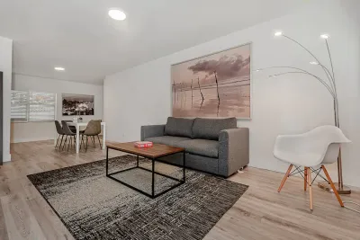 Sunset Garden Pompano